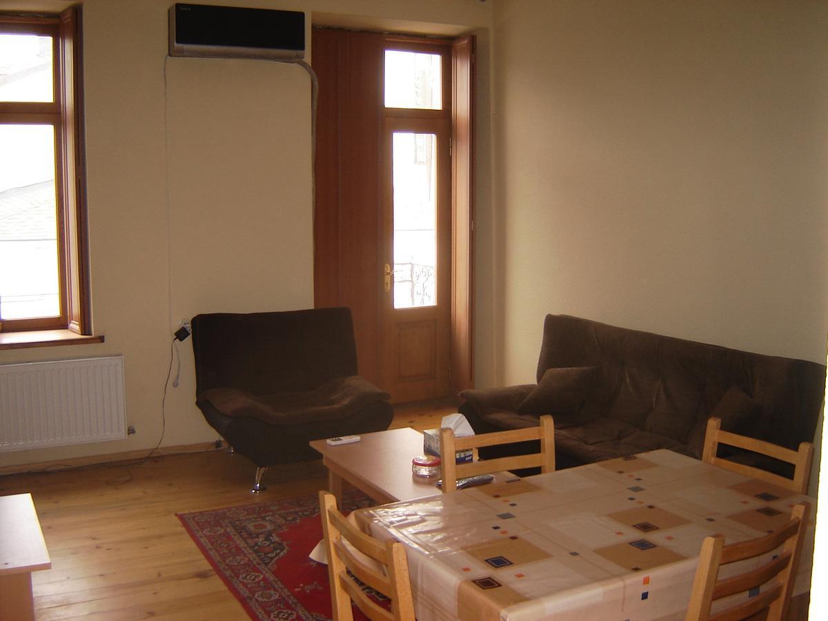 Old Metekhi Apartment Tiflis Exterior foto